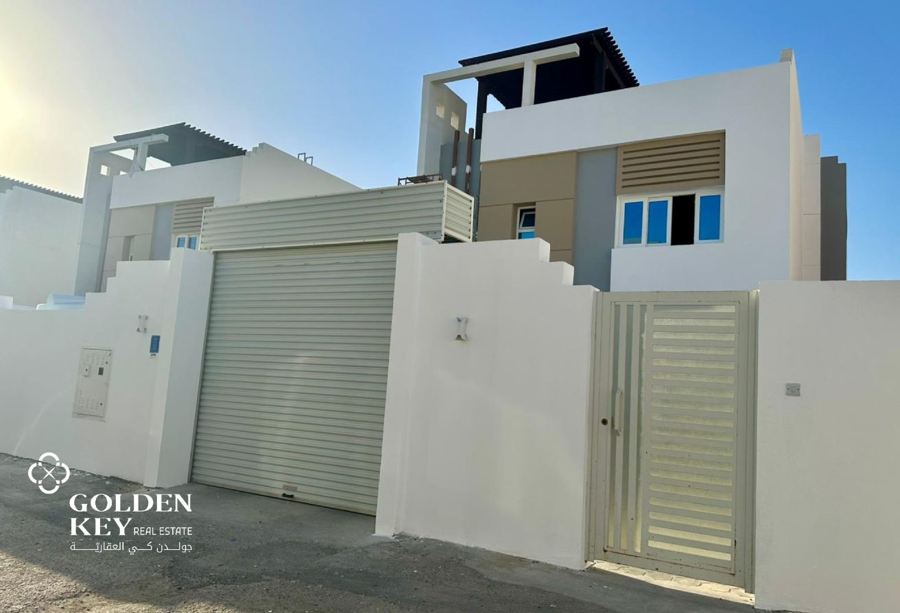 Standalone 4BR+Maid Villa | Unfurnished |Nuaija