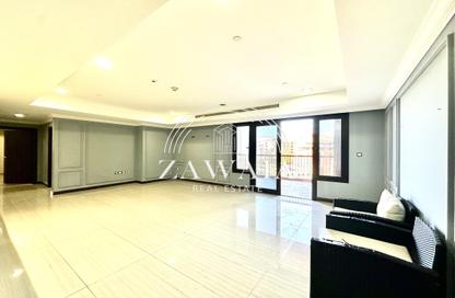 Apartment - 2 Bedrooms - 2 Bathrooms for rent in West Porto Drive - Porto Arabia - The Pearl Island - Doha