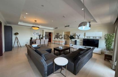 Apartment - 3 Bedrooms - 5 Bathrooms for rent in East Porto Drive - Porto Arabia - The Pearl Island - Doha
