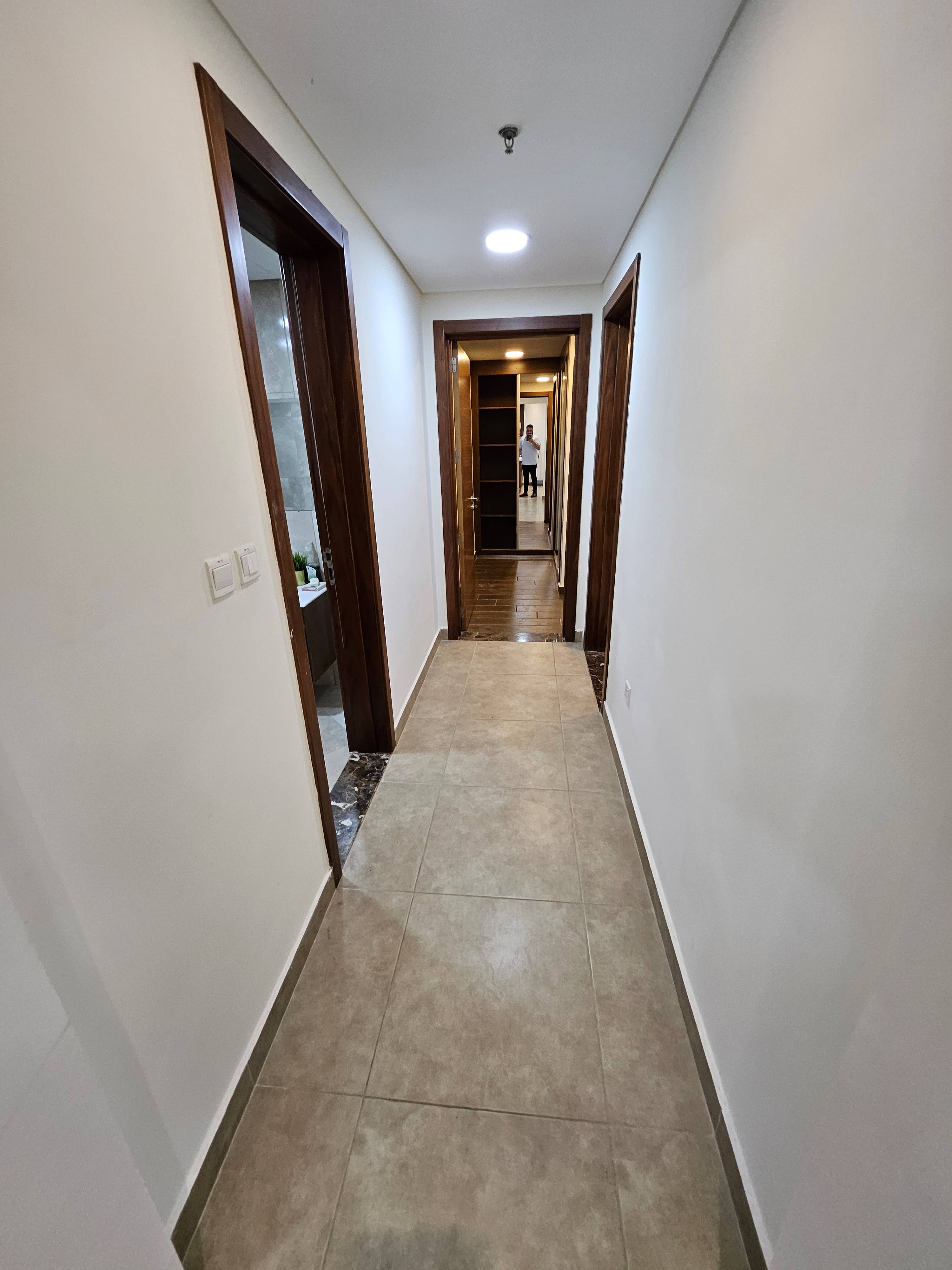 BEST DEAL 2 BEDROOM BIG LAYOUT WITH BALCONY thumbnail 9