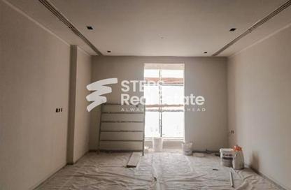 محل تجاري - استوديو - 1 للبيع في مركز المدينة - مدينة قطر الترفيهية - الوسيل