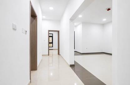 Apartment - 3 Bedrooms - 3 Bathrooms for rent in Fereej Bin Mahmoud South - Fereej Bin Mahmoud - Doha Apartment - 3 Bedrooms - 3 Bathrooms for rent in Fereej Bin Mahmoud South - Fereej Bin Mahmoud - Doha