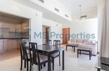 شقة - غرفة نوم - 2 حمامات للايجار في برج وست باي - الخليج الجنوبي - الخليج الغربي - الدوحة