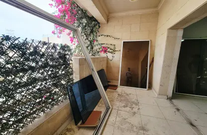 Apartment - 2 Bedrooms - 2 Bathrooms for rent in Fereej Kulaib - Doha