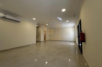 Villa - 6 Bedrooms - 6 Bathrooms for rent in Al Kheesa - Al Kheesa - Umm Salal Mohammed Villa - 6 Bedrooms - 6 Bathrooms for rent in Al Kheesa - Al Kheesa - Umm Salal Mohammed