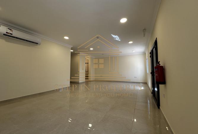 56618874 - Property Main Image