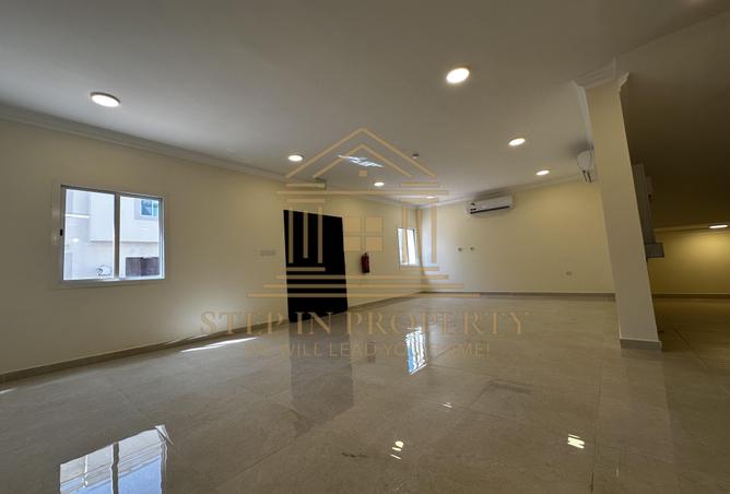 56618874 - Property Image 3