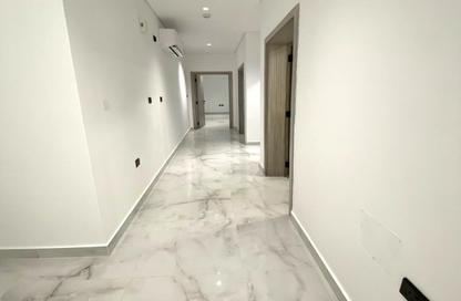 Apartment - 2 Bedrooms - 2 Bathrooms for rent in Al Muntazah Street - Al Muntazah - Doha