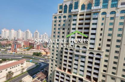 Apartment - 1 Bedroom - 2 Bathrooms for rent in East Porto Drive - Porto Arabia - The Pearl Island - Doha