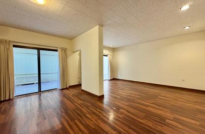 Apartment - 2 Bedrooms - 3 Bathrooms for rent in Al Mansoura - Al Mansoura - Doha