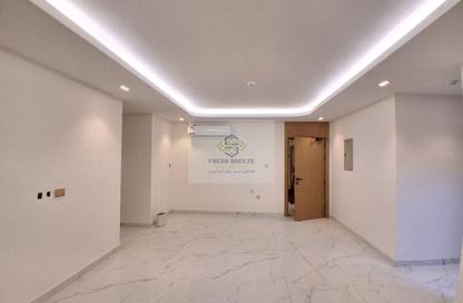 Apartment - 2 - 3 for rent in Al Mansoura - Al Mansoura - Doha
