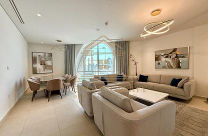 Apartment - 3 Bedrooms - 5 Bathrooms for rent in Floresta Gardens - Floresta Gardens - The Pearl Island - Doha