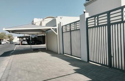 مجمع سكني - 5 غرف نوم - 5 حمامات للايجار في مريخ - المريخ - الدوحة