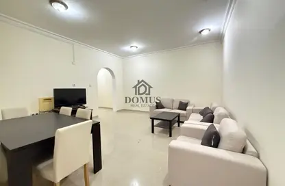 Apartment - 3 Bedrooms - 2 Bathrooms for rent in Thabit Bin Zaid Street - Al Mansoura - Doha