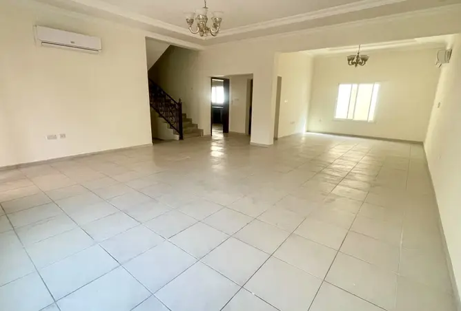 64421039 - Property Image 2