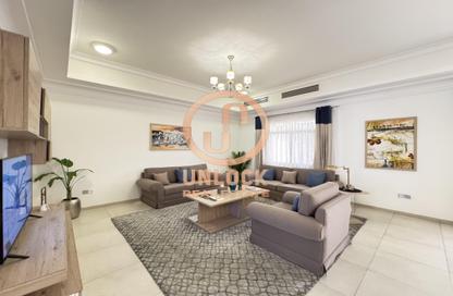 Villa - 3 Bedrooms - 4 Bathrooms for rent in Wadi Al Markh - Muraikh - AlMuraikh - Doha