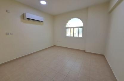 Apartment - 3 - 2 for rent in Banks street - Musheireb - Doha