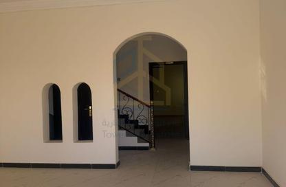 Apartment - Studio - 1 Bathroom for rent in Umm Al Seneem Street - Ain Khaled - Doha
