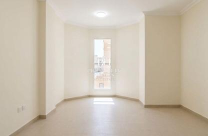Apartment - 3 Bedrooms - 2 Bathrooms for rent in Al Jazeera Street - Fereej Bin Mahmoud North - Fereej Bin Mahmoud - Doha