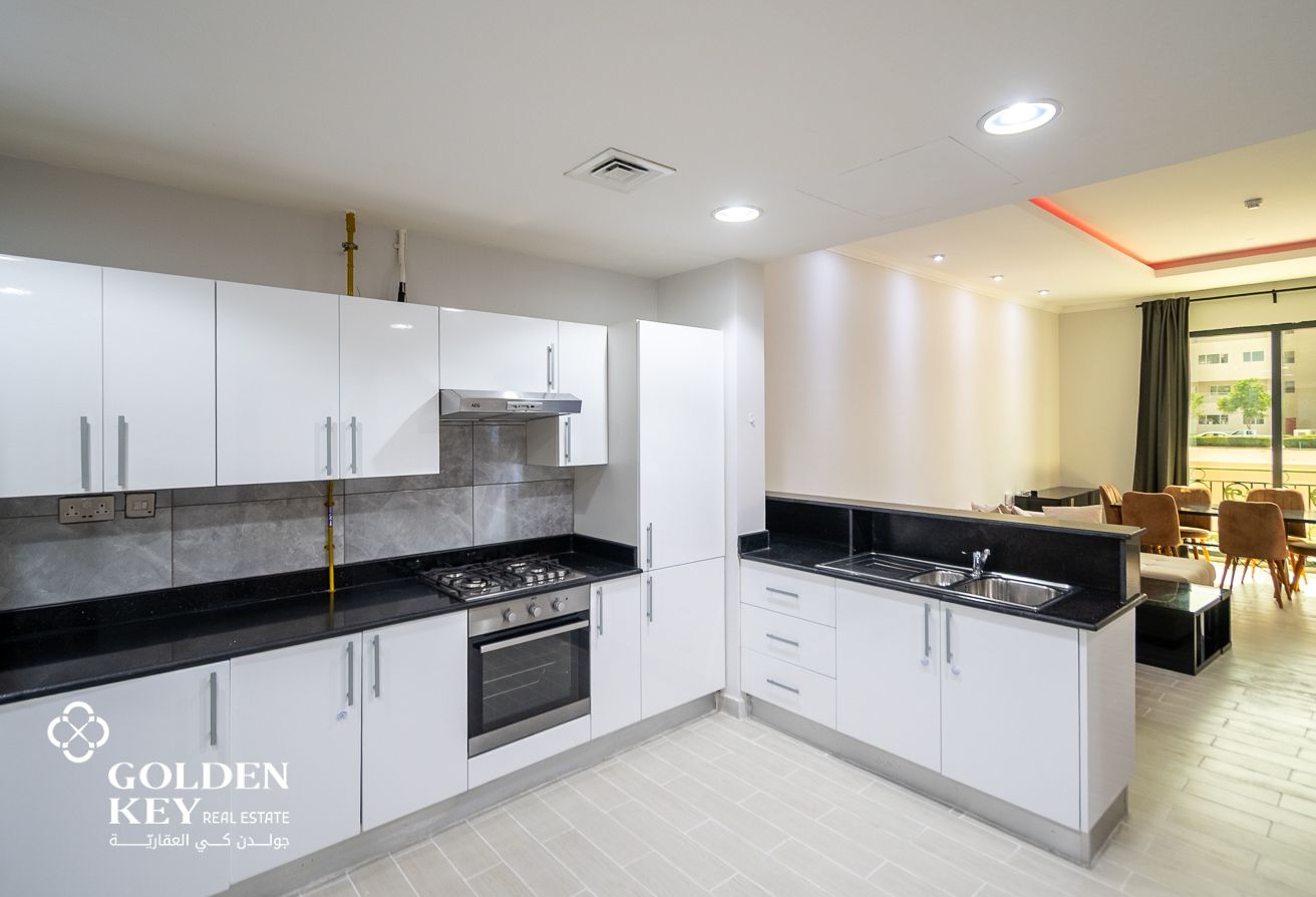 Investment Opportunity | Modern 1BR in Fox Hills