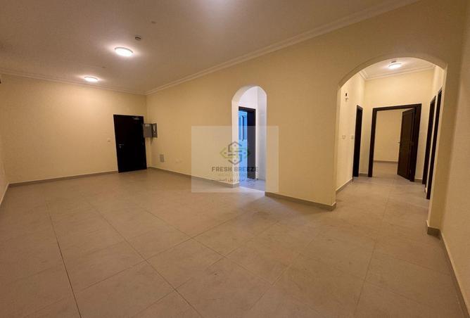 57678661 - Property Image 2