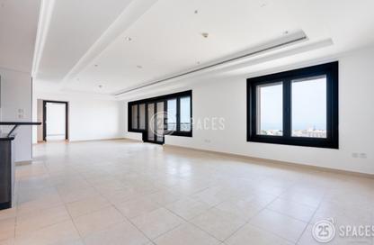Apartment - 2 - 3 for sale in East Porto Drive - Porto Arabia - The Pearl Island - Doha Apartment - 2 - 3 for sale in East Porto Drive - Porto Arabia - The Pearl Island - Doha