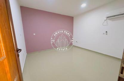 Villa - Studio - 1 Bathroom for rent in Bu Hamour Street - Abu Hamour - Doha