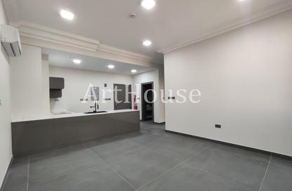Apartment - 2 Bedrooms - 3 Bathrooms for rent in Bin Omran - Fereej Bin Omran - Doha