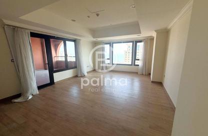 Apartment - 2 Bedrooms - 3 Bathrooms for rent in East Porto Drive - Porto Arabia - The Pearl Island - Doha