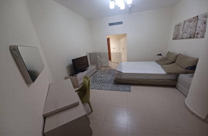 Apartment - 1 Bedroom - 2 Bathrooms for rent in Al Sadd Road - Al Sadd - Doha