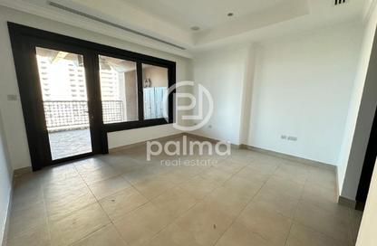 Apartment - 2 Bedrooms - 3 Bathrooms for rent in East Porto Drive - Porto Arabia - The Pearl Island - Doha