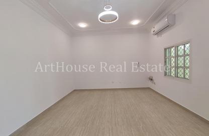 Villa - 3 Bedrooms - 4 Bathrooms for rent in Bu Hamour Street - Abu Hamour - Doha