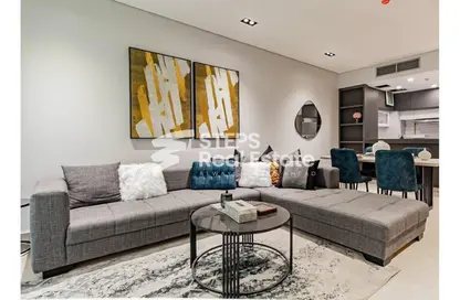 Apartment - 1 Bedroom - 2 Bathrooms for sale in Lusail Residence - Marina District - Lusail