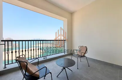 Apartment - 1 Bathroom for rent in Viva West - Viva Bahriyah - The Pearl Island - Doha