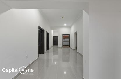 Apartment - 3 Bedrooms - 2 Bathrooms for rent in Bin Omran 35 - Fereej Bin Omran - Doha Apartment - 3 Bedrooms - 2 Bathrooms for rent in Bin Omran 35 - Fereej Bin Omran - Doha