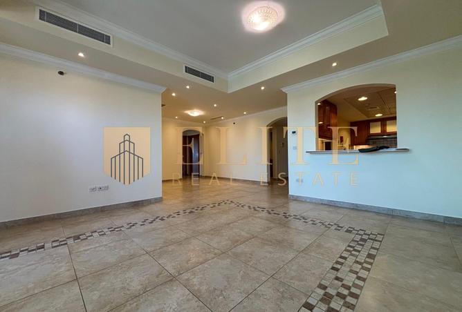 53426156 - Property Image 2