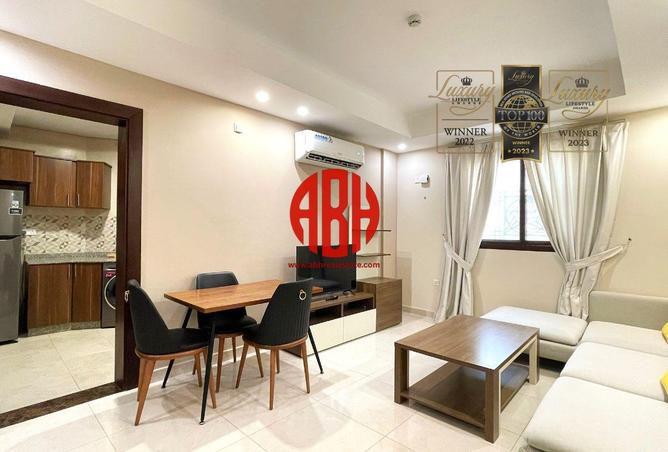 52500307 - Property Image 2