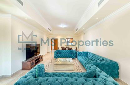 Apartment - 2 Bedrooms - 3 Bathrooms for rent in West Porto Drive - Porto Arabia - The Pearl Island - Doha