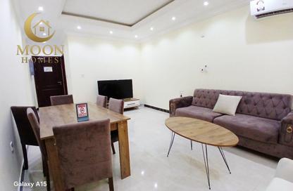 Apartment - 2 Bedrooms - 2 Bathrooms for rent in Al Mansoura - Al Mansoura - Doha