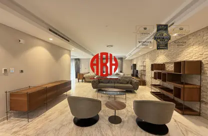Villa - 4 Bedrooms - 6 Bathrooms for rent in Al Maamoura - Al Maamoura - Doha