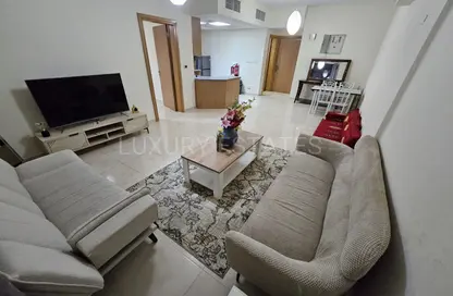 شقة - غرفة نوم - 2 حمامات للبيع في ريجنسي ريزيدنس فوكس هيلز 2 - الوسيل