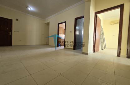 Apartment - 2 Bedrooms - 2 Bathrooms for rent in Doha Al Jadeed - Doha