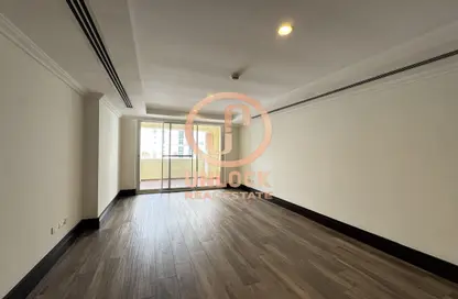 Apartment - 1 Bedroom - 2 Bathrooms for rent in Viva West - Viva Bahriyah - The Pearl Island - Doha