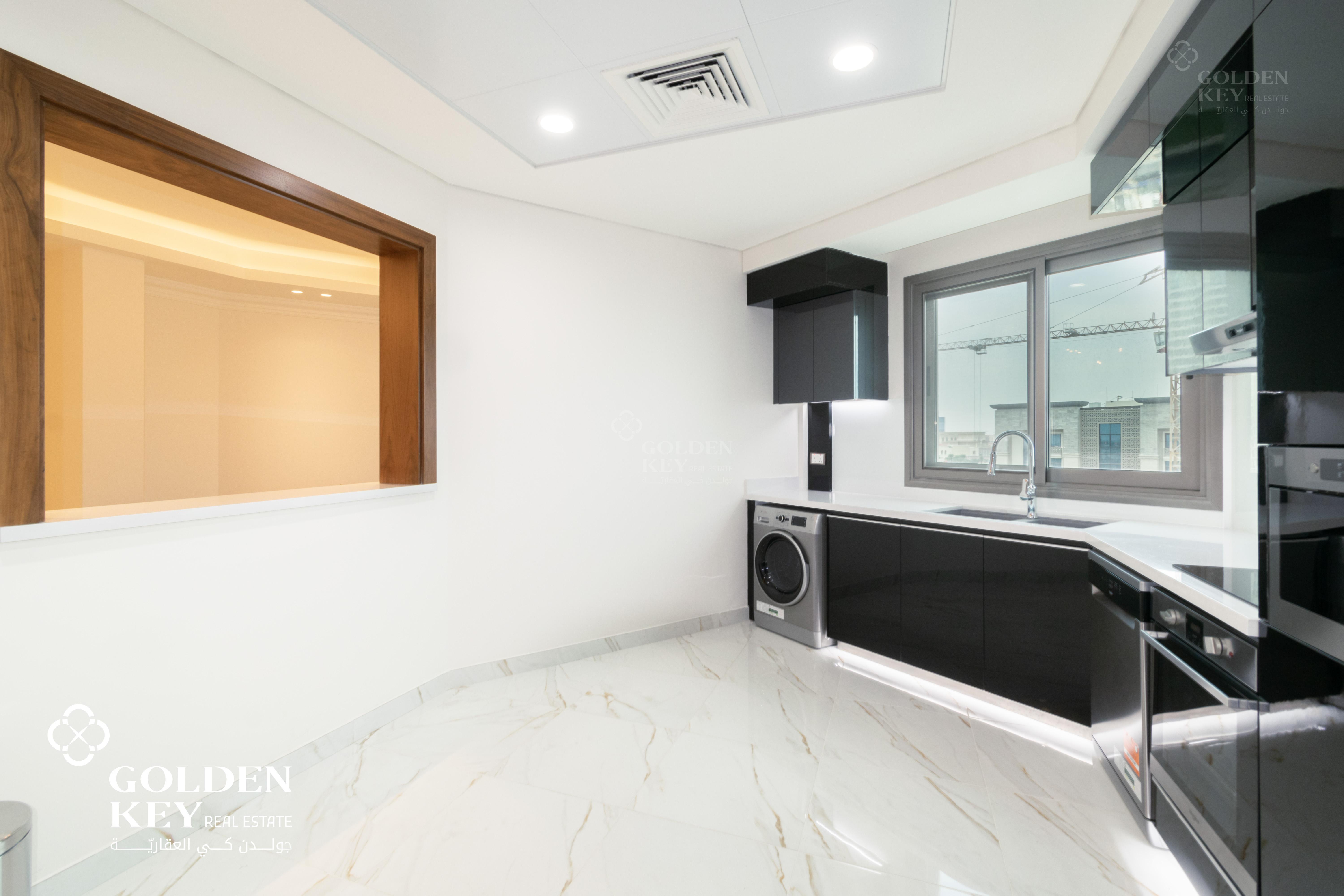 Luxury Tower | Furnished 2BR | Modern Amenities