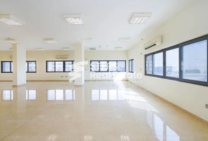 63473955 - Property Image 3