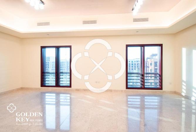 53143915 - Property Main Image