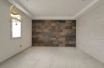 Apartment - 3 Bedrooms - 2 Bathrooms for rent in Salaja Street - Doha Al Jadeed - Doha