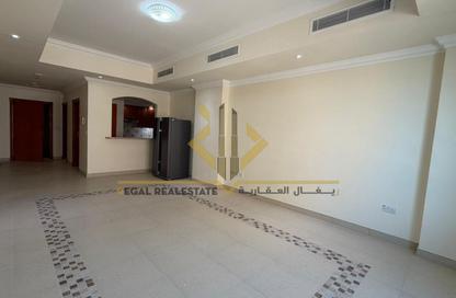 Apartment - 1 - 2 for rent in West Porto Drive - Porto Arabia - The Pearl Island - Doha