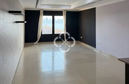 Apartment - Studio - 1 Bathroom for rent in West Porto Drive - Porto Arabia - The Pearl Island - Doha