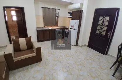 Apartment - 1 Bedroom - 1 Bathroom for rent in Muntazah 7 - Al Muntazah - Doha